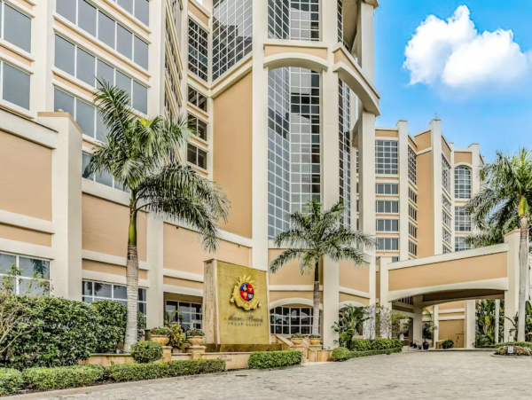 Marco Island Vacation Rental Beachfront Sleeps 6 Guests